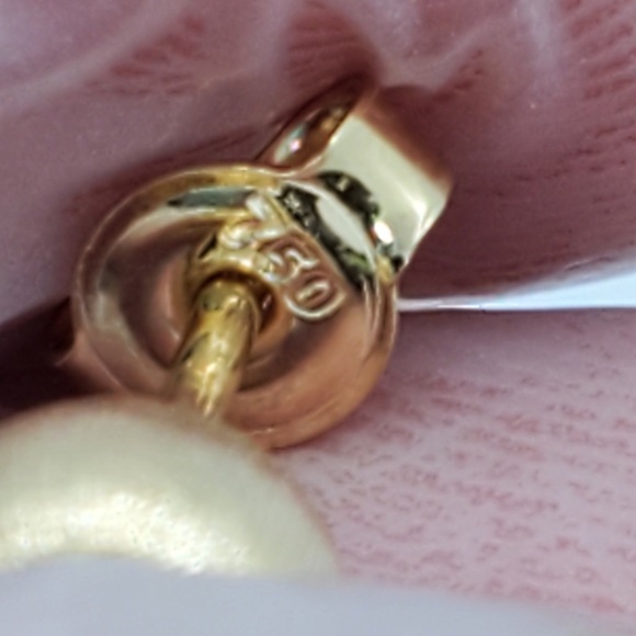 18k Solid Gold Stud Earrings - Picture 3 of 9